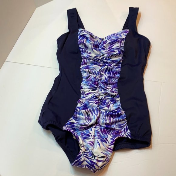 NWT Penbrooke Shirred Insert One Piece Ladies Swimsuit - Picture 3 of 4